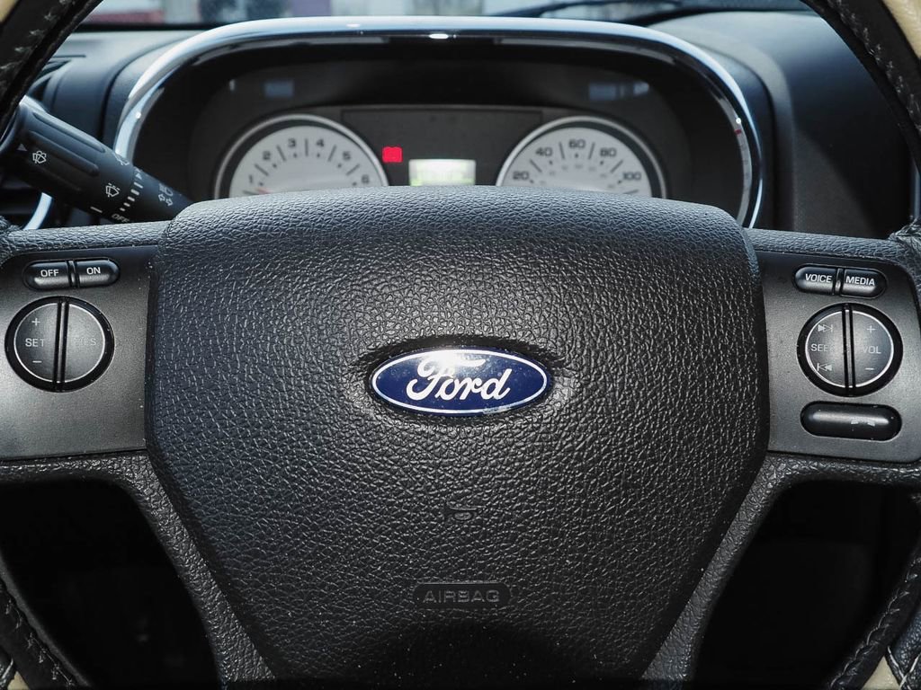 Used 2010 Ford Explorer Sport Trac Limited image 28