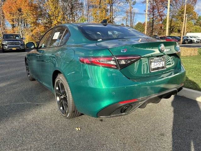 New 2025 Alfa Romeo Giulia AWD w/ Driving Assist Package image 6
