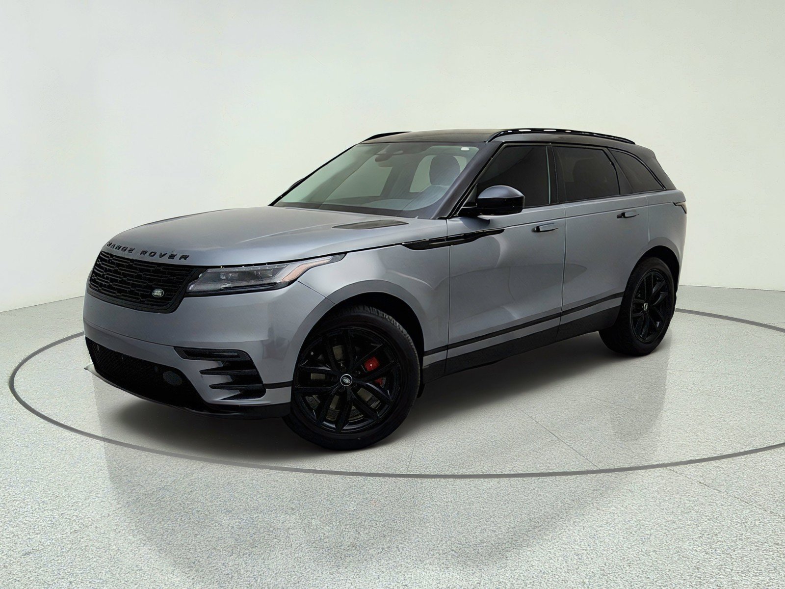 Used 2025 Land Rover Range Rover Velar Dynamic SE