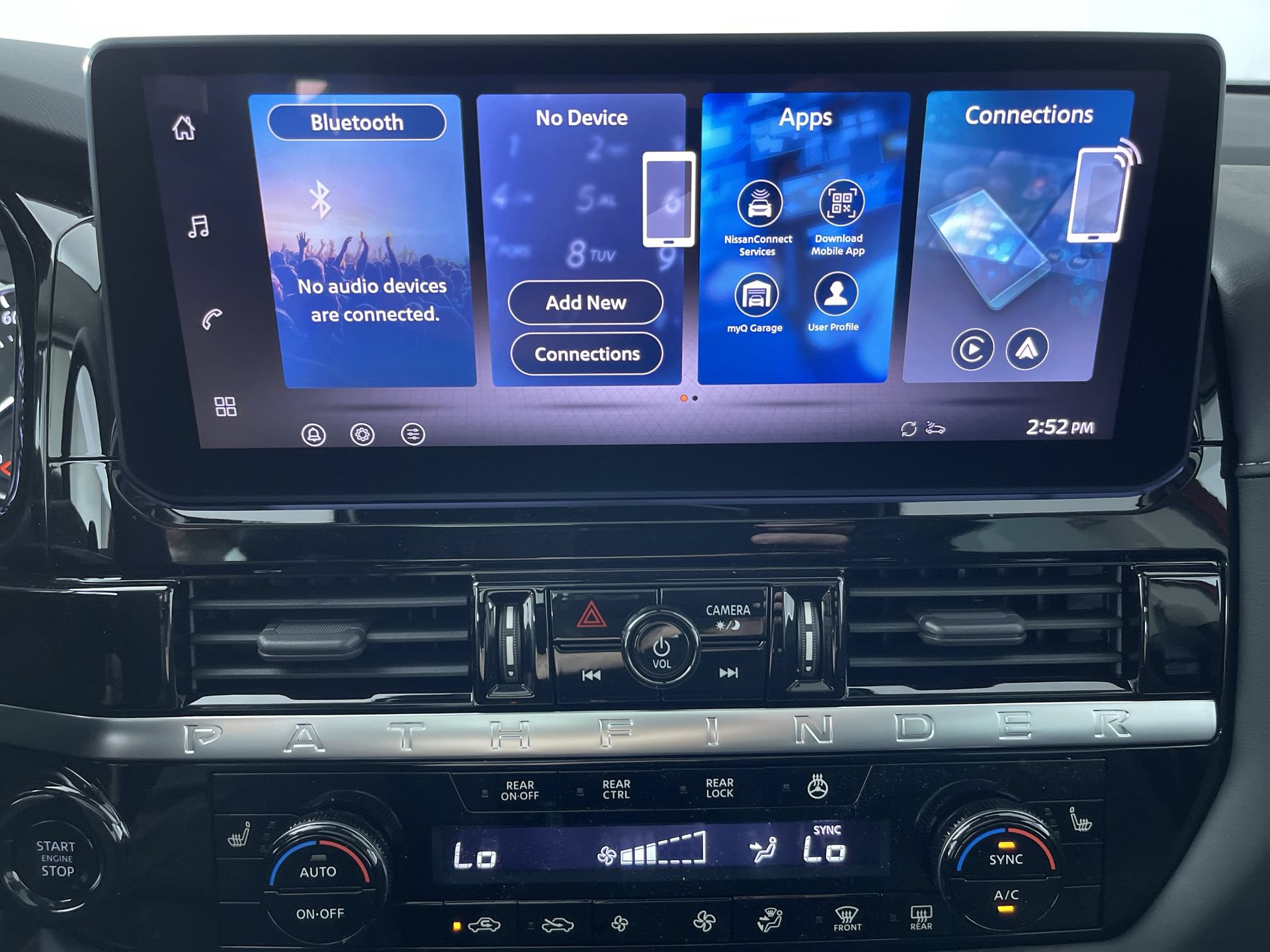 New 2026 Nissan Pathfinder SV w/ SV Premium Package AWD/4WD image 18