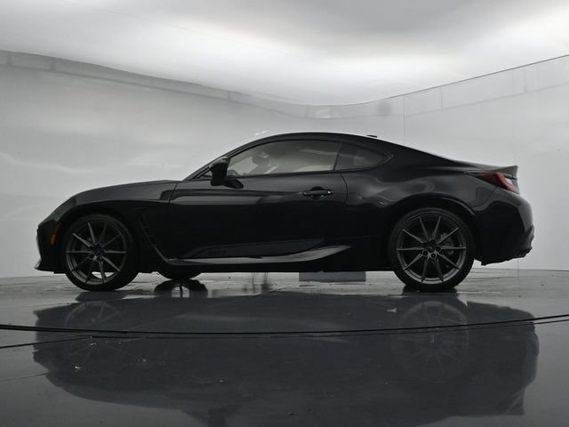 Used 2023 Subaru BRZ Limited w/ Popular Package #1 RWD image 33