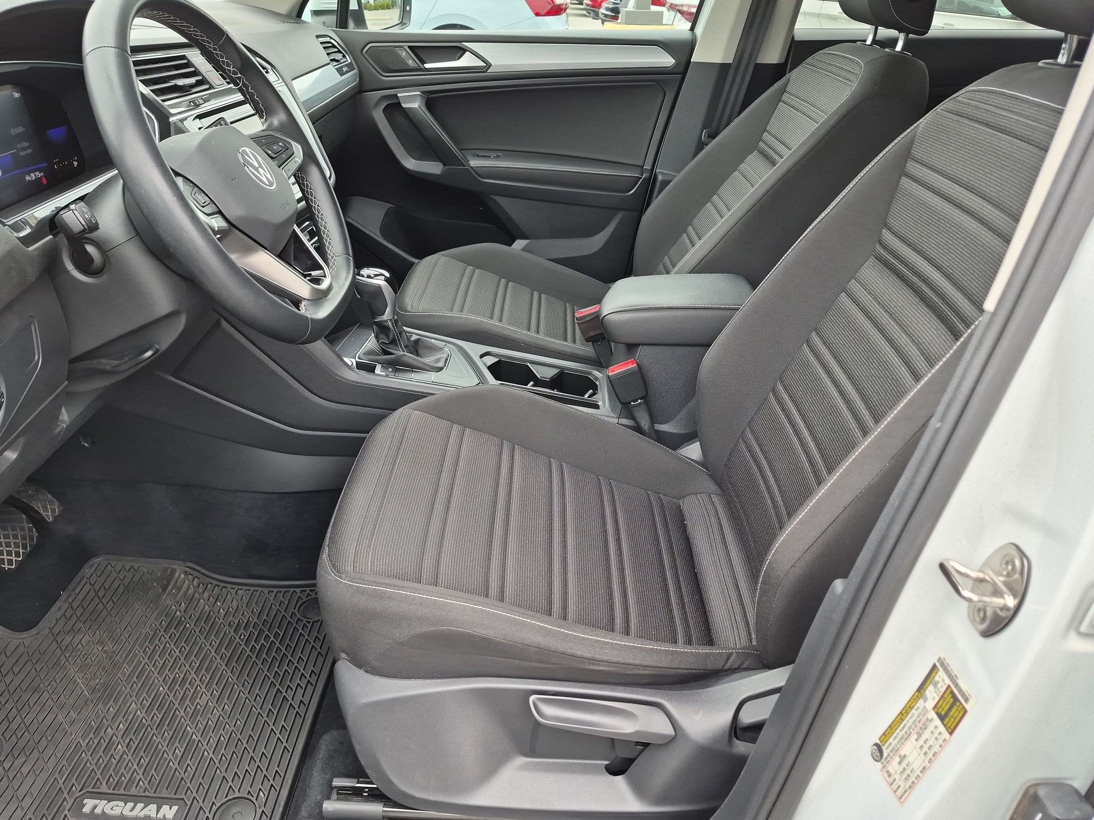 Used 2022 Volkswagen Tiguan S FWD image 14