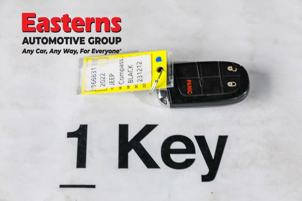 Used 2022 Jeep Compass Latitude w/ Sun and Sound Group image 24