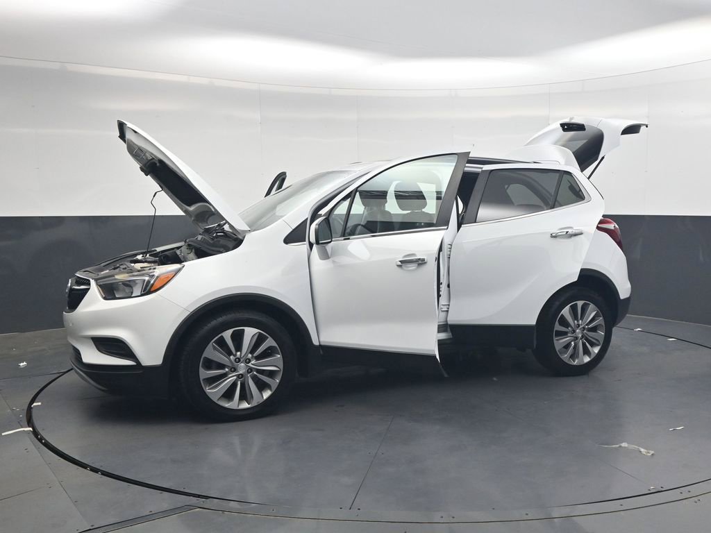 Used 2020 Buick Encore Preferred FWD image 41