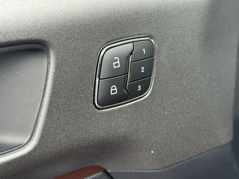 New 2025 Ford Bronco Sport Outer Banks w/ Outer Banks Tech Package+ image 11