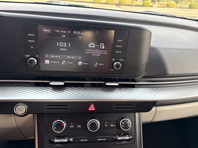 Used 2024 Kia Carnival LX FWD image 12