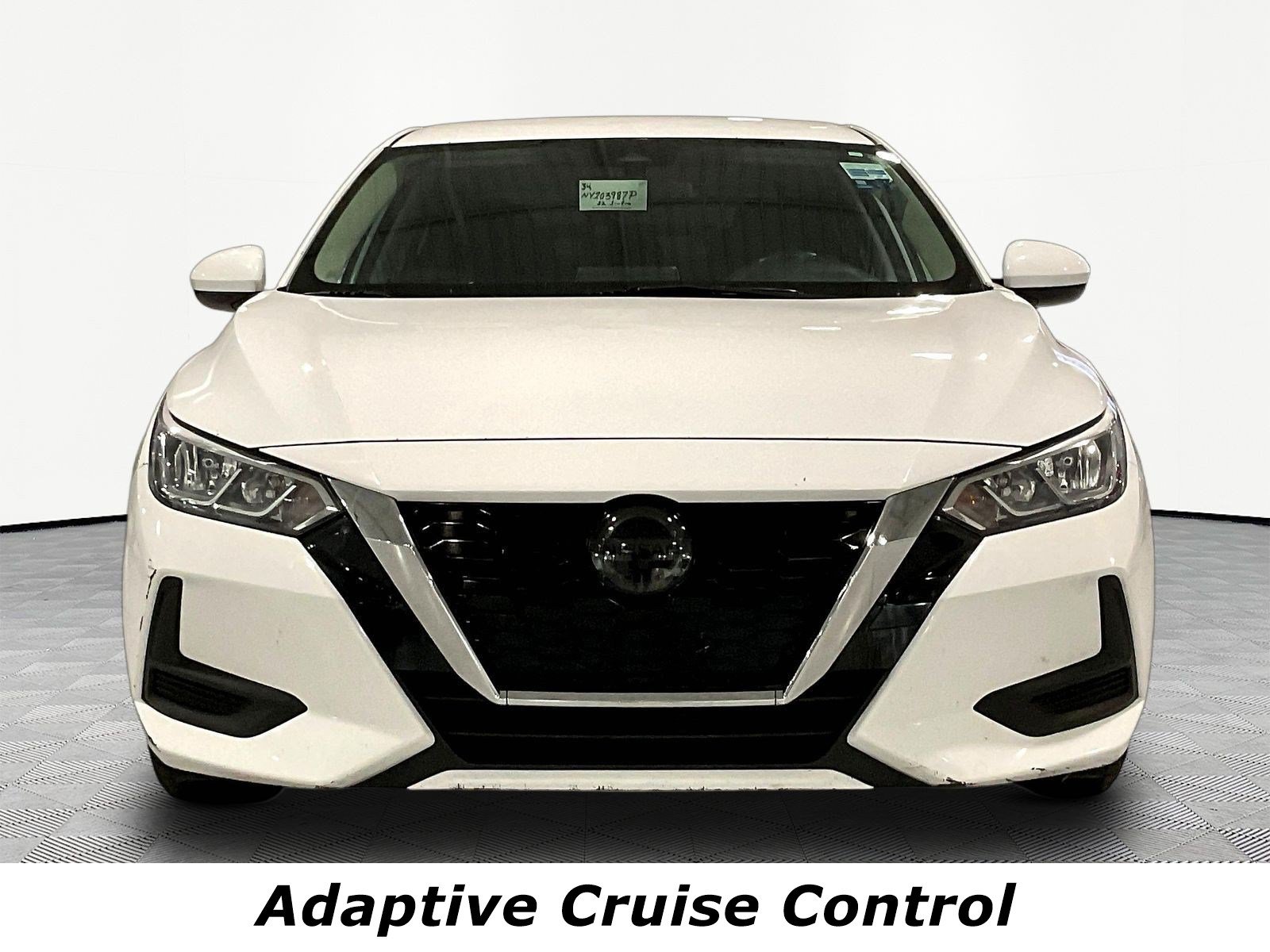 Used 2022 Nissan Sentra SV FWD image 2