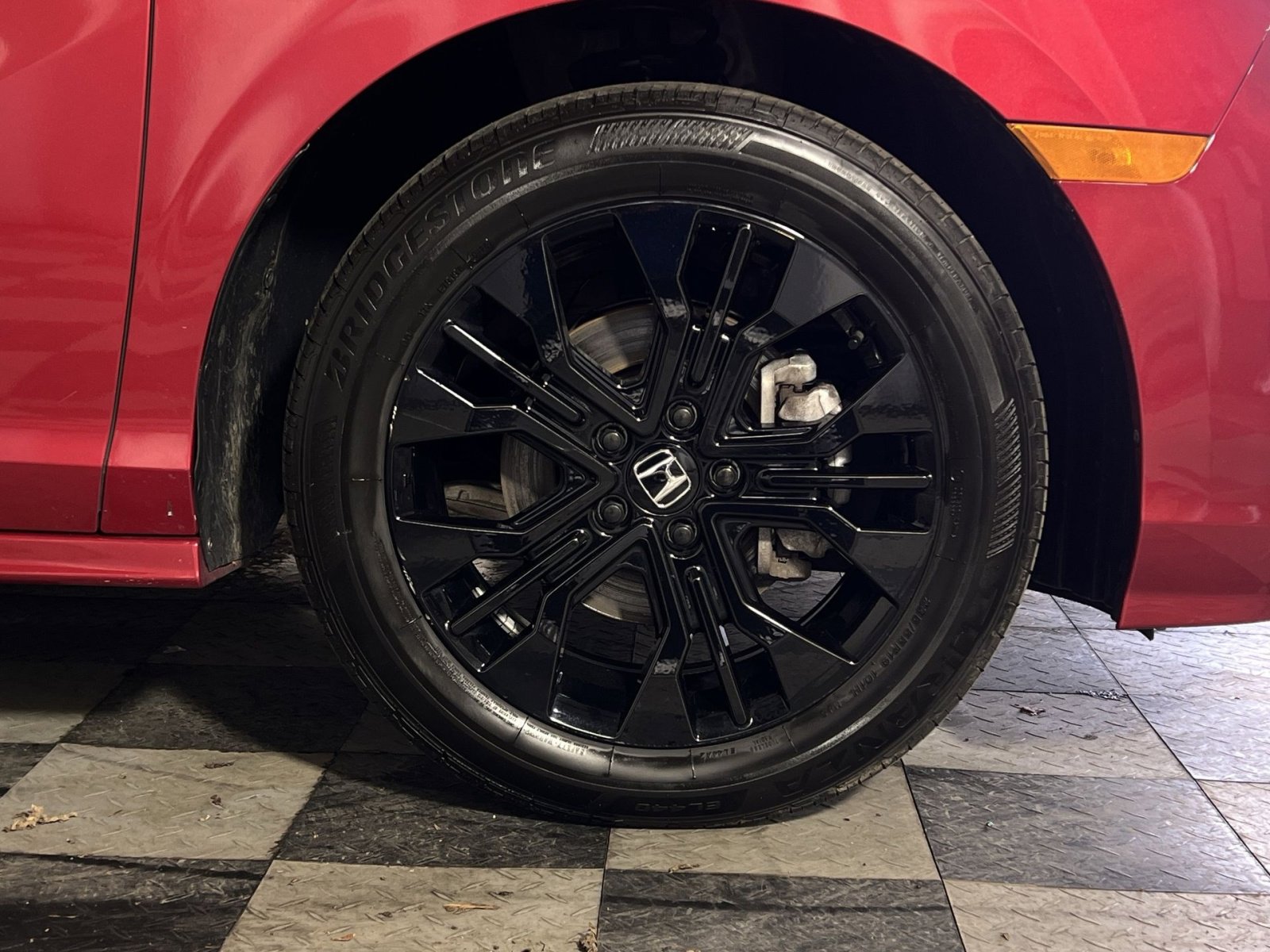 Used 2025 Honda Odyssey Sport-L image 16