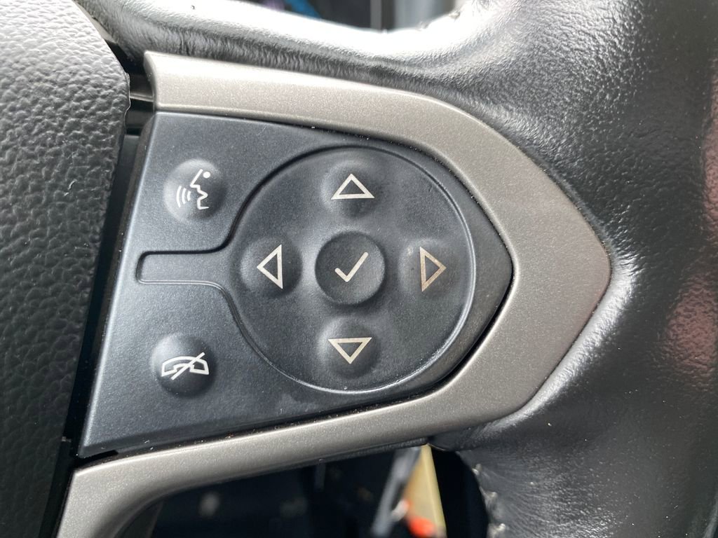 Used 2021 Chevrolet Colorado Z71 w/ Safety Package image 16