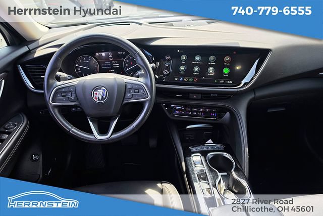 Used 2022 Buick Envision Avenir w/ Technology Package II AWD/4WD image 6
