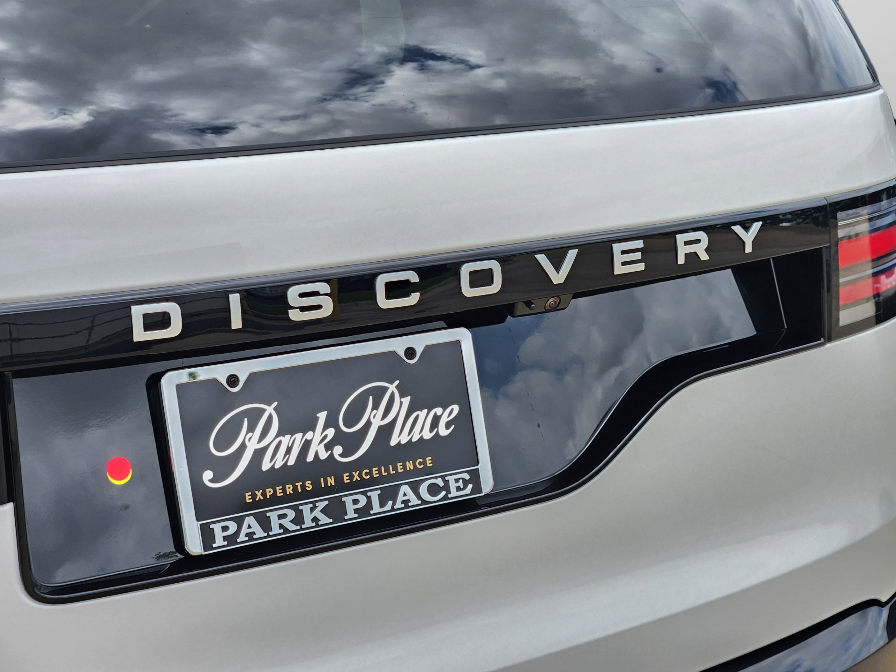 New 2026 Land Rover Discovery Limited Edition AWD/4WD image 35