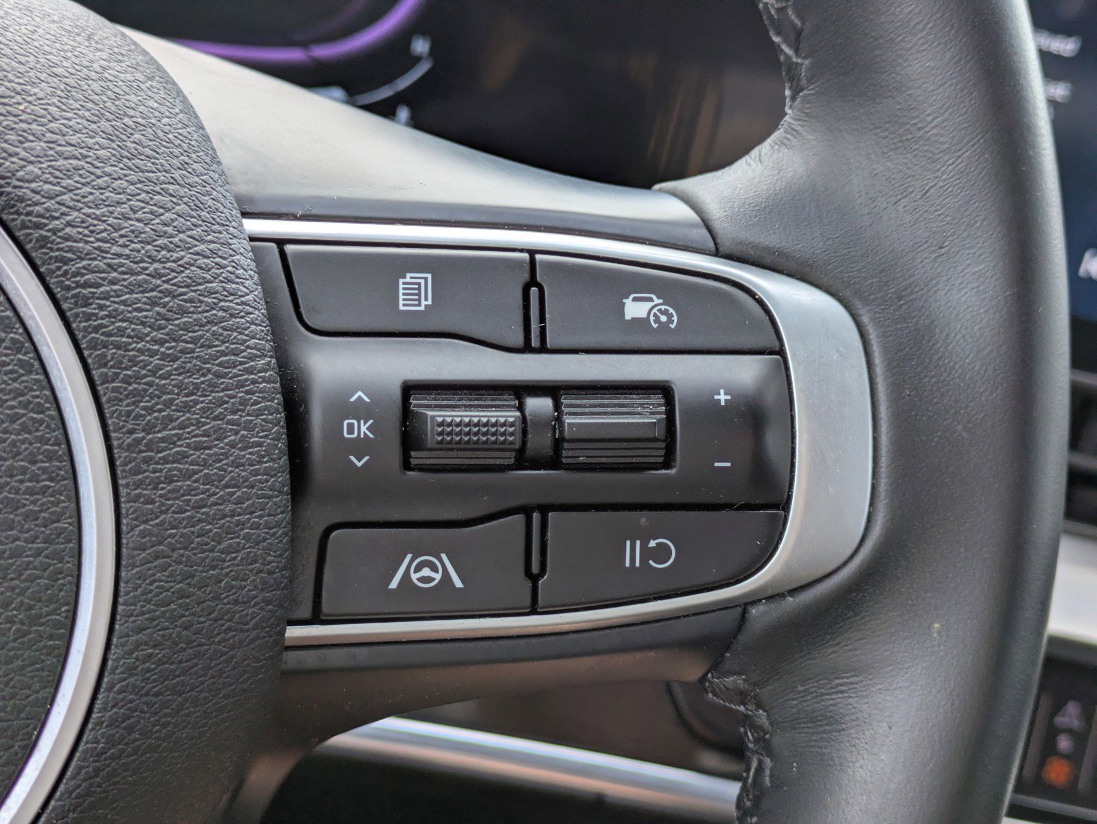 Certified 2023 Kia Sportage EX image 20