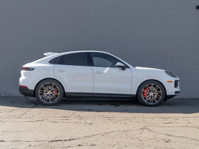 New 2026 Porsche Cayenne S image 8