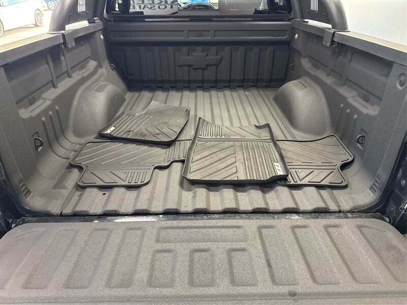 Used 2016 Chevrolet Colorado Z71 AWD/4WD image 13