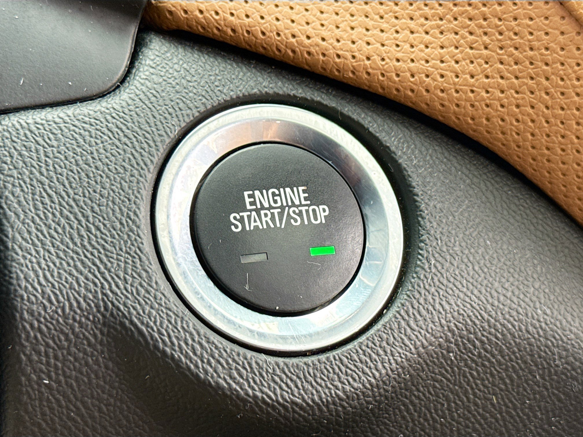 Used 2020 Chevrolet Equinox Premier AWD/4WD image 9