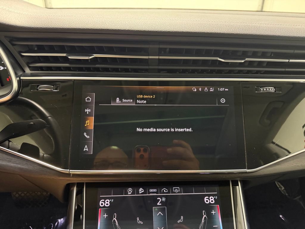 Used 2023 Audi Q8 Premium AWD/4WD image 18