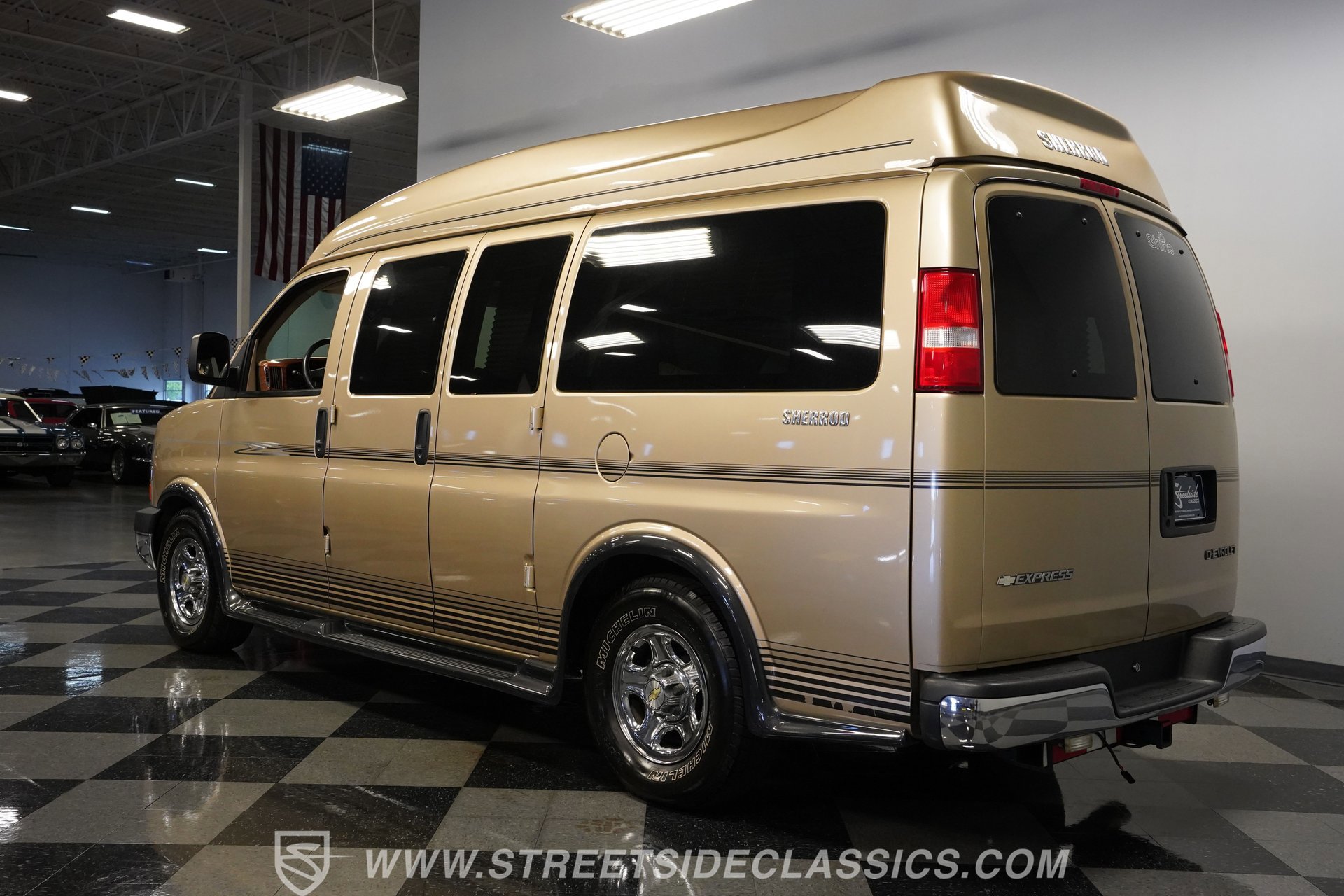 Used 2006 Chevrolet Express 1500 w/ Preferred Equipment Group image 9