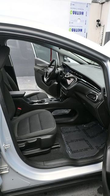 Used 2023 Chevrolet Bolt LT w/ Driver Confidence Package image 24