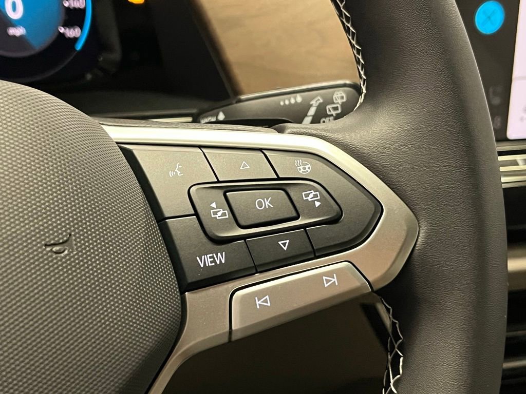 New 2026 Volkswagen Atlas SE image 28