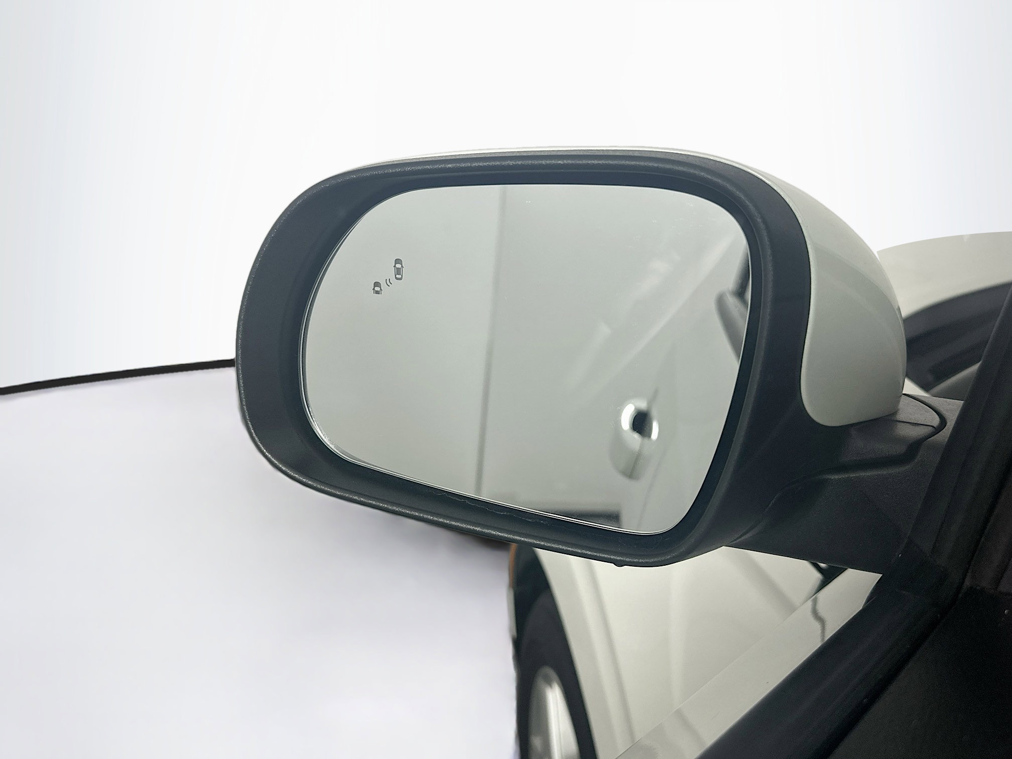 Used 2025 Kia Soul LX w/ LX Technology Package FWD image 16