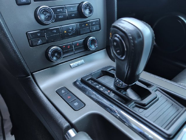 Used 2014 Ford Mustang Premium RWD image 20