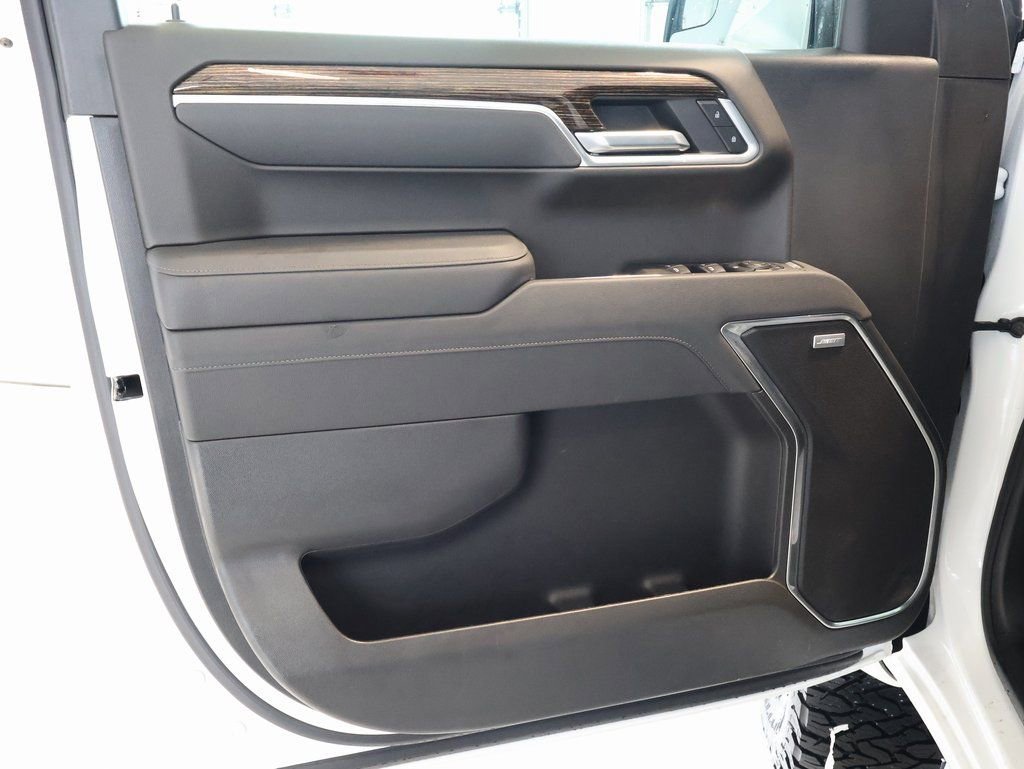 New 2026 GMC Sierra 1500 Elevation w/ Preferred Package image 13