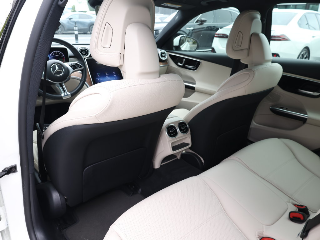 Used 2023 Mercedes-Benz C 300 Sedan image 20