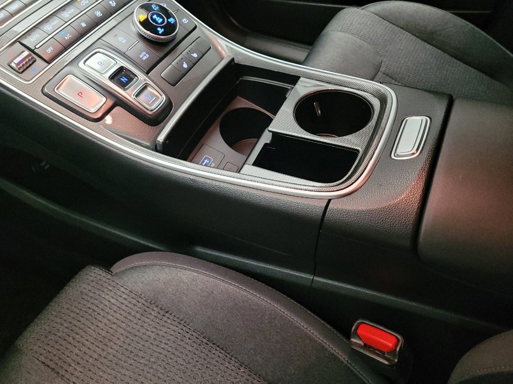 Used 2023 Hyundai Santa Fe SEL image 26