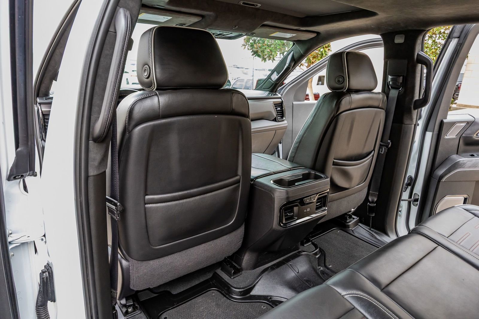 Used 2024 GMC Sierra 1500 AT4X AWD/4WD image 31