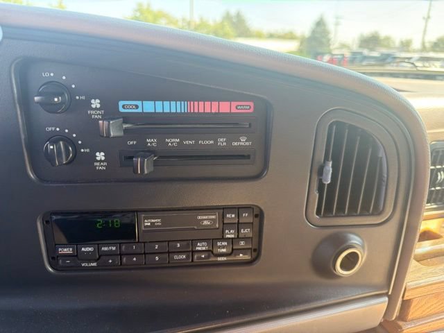 Used 1995 Ford E-150 and Econoline 150 RWD image 13