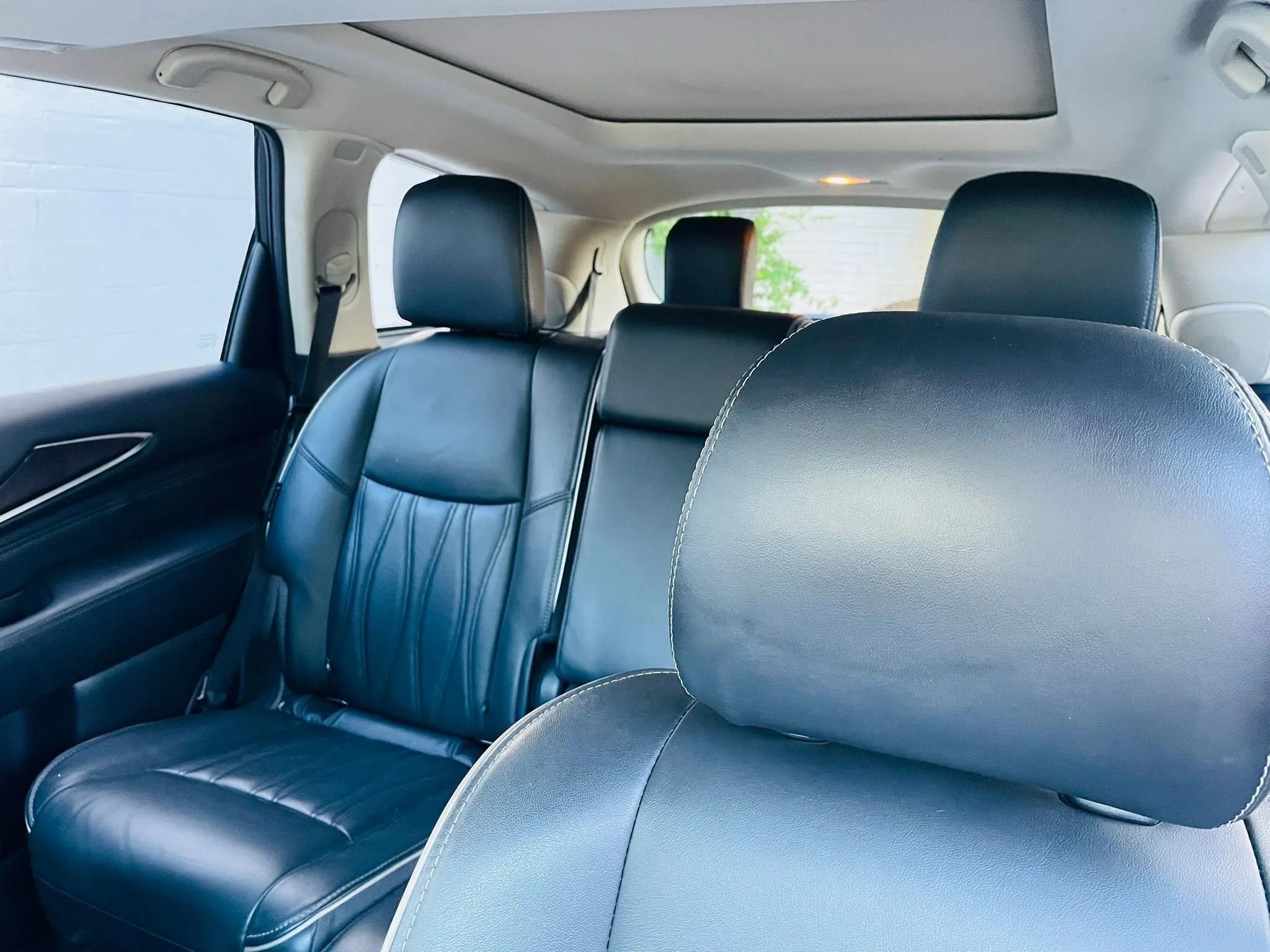 Used 2020 INFINITI QX60 Luxe w/ Sensory Package AWD/4WD image 14