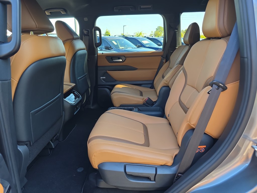 New 2026 Nissan Armada SL w/ Captain's Chari Seat Package AWD/4WD image 31