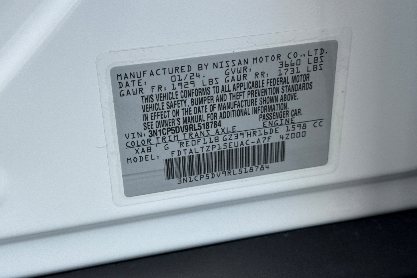 Used 2024 Nissan Kicks SR image 28