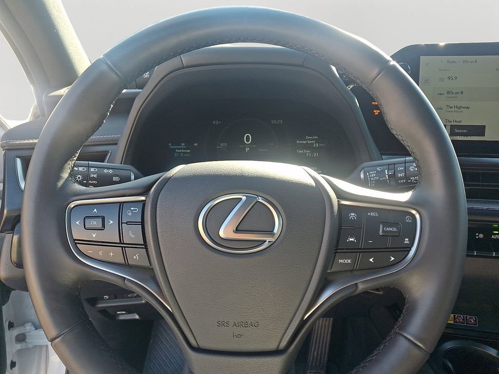 Used 2025 Lexus UX 300h AWD w/ Accessory Package (Z1) image 21