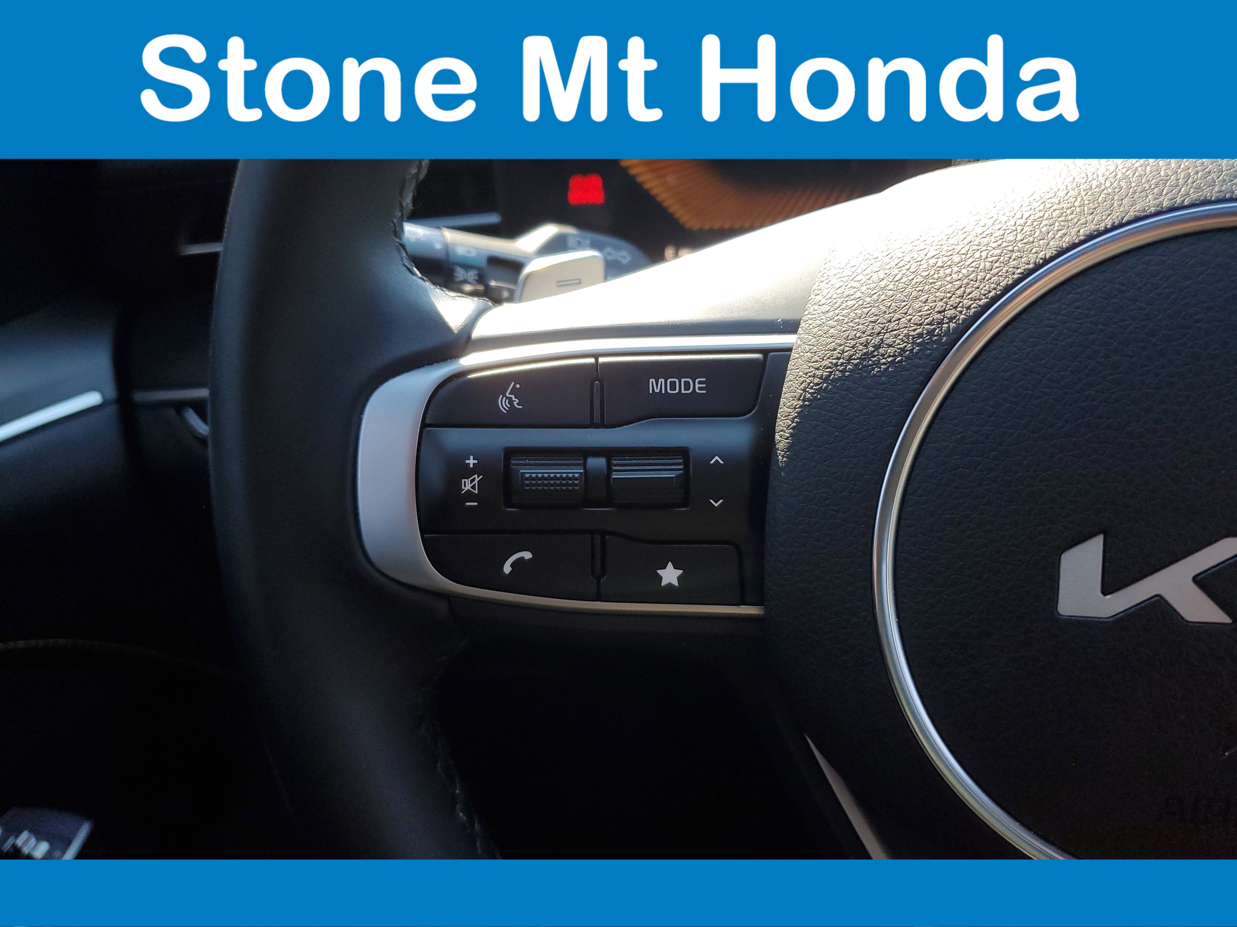 Used 2025 Kia K5 GT image 21