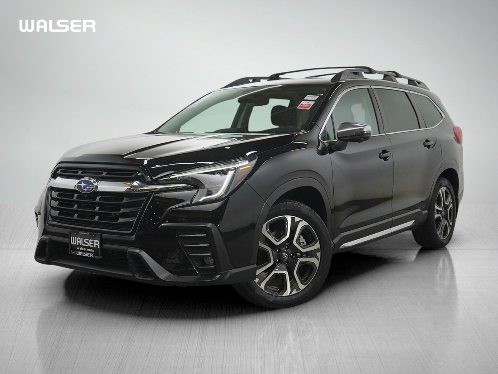 Used 2023 Subaru Ascent Limited w/ Technology Package AWD/4WD image 1