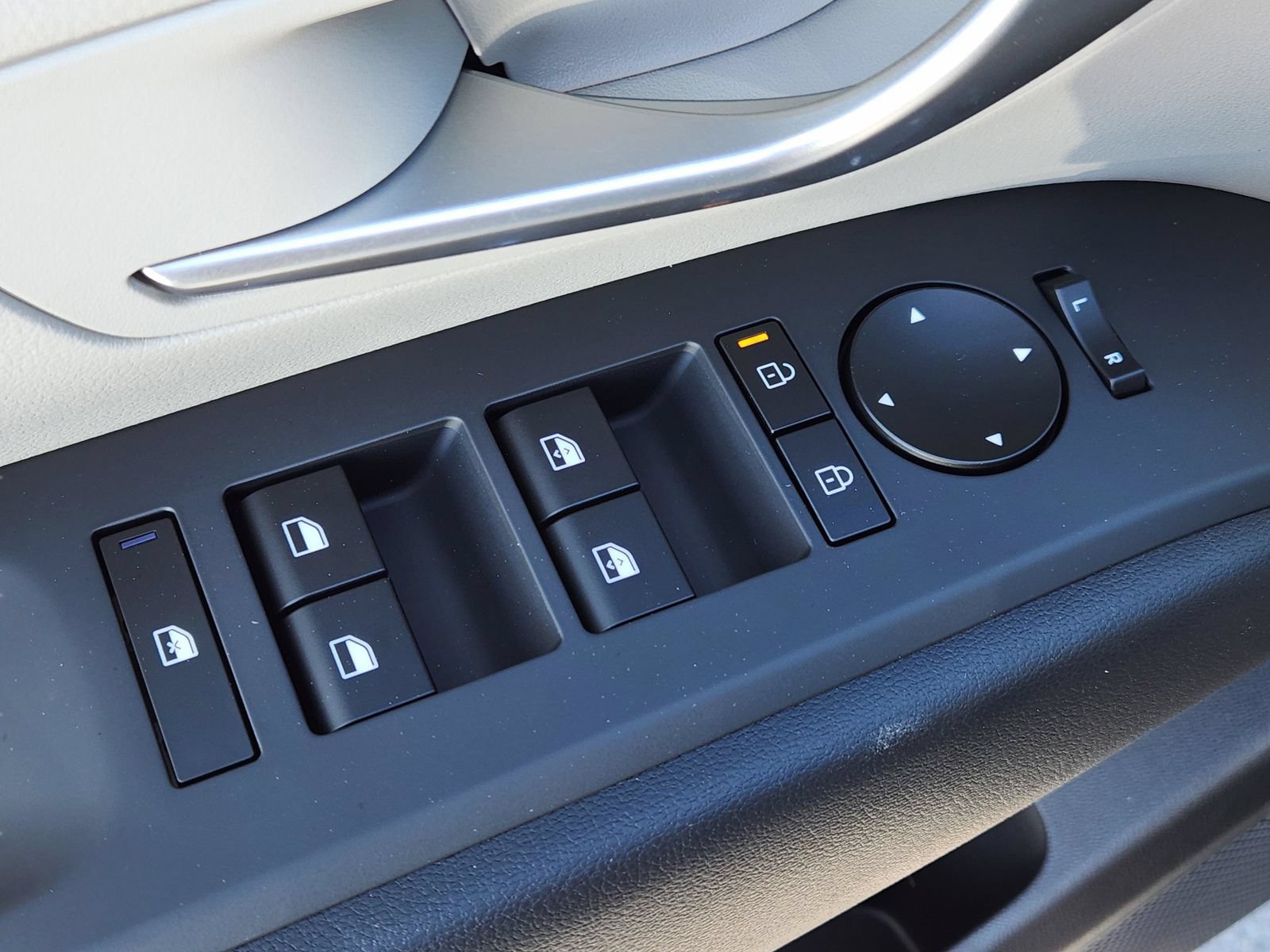 New 2026 Hyundai Tucson SEL FWD image 13