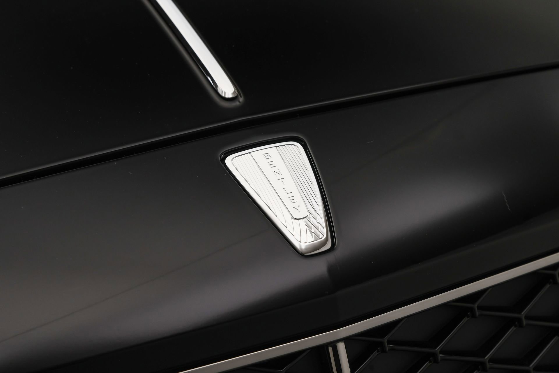 New 2026 Bentley Flying Spur Plug-In Hybrid image 27