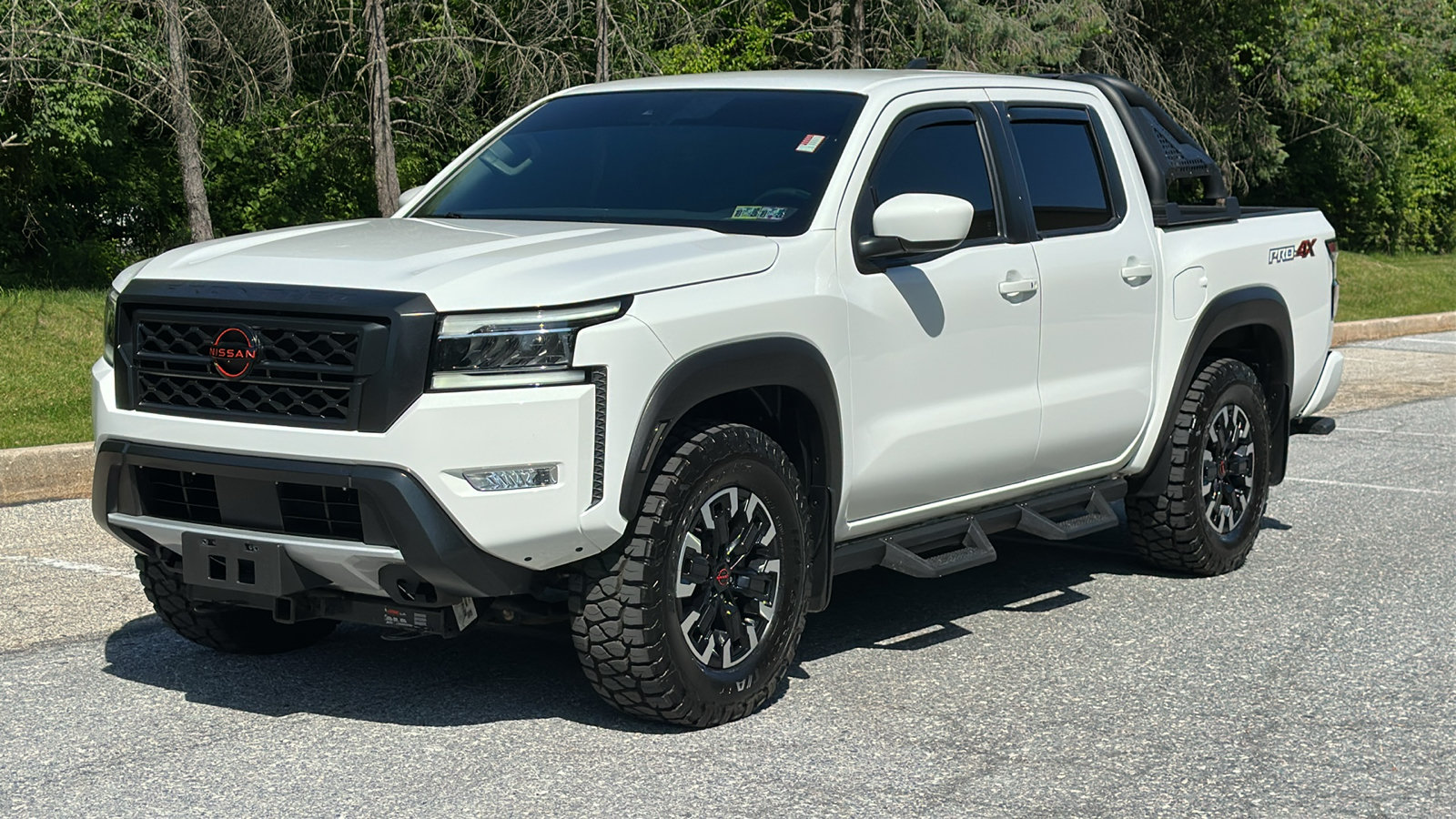 Certified 2023 Nissan Frontier PRO-4X w/ Technology Package AWD/4WD image 2