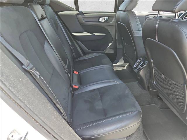 Used 2019 Volvo XC40 T5 R-Design AWD/4WD image 20