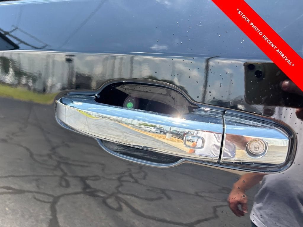 New 2026 GMC Sierra 1500 Denali Ultimate AWD/4WD image 8