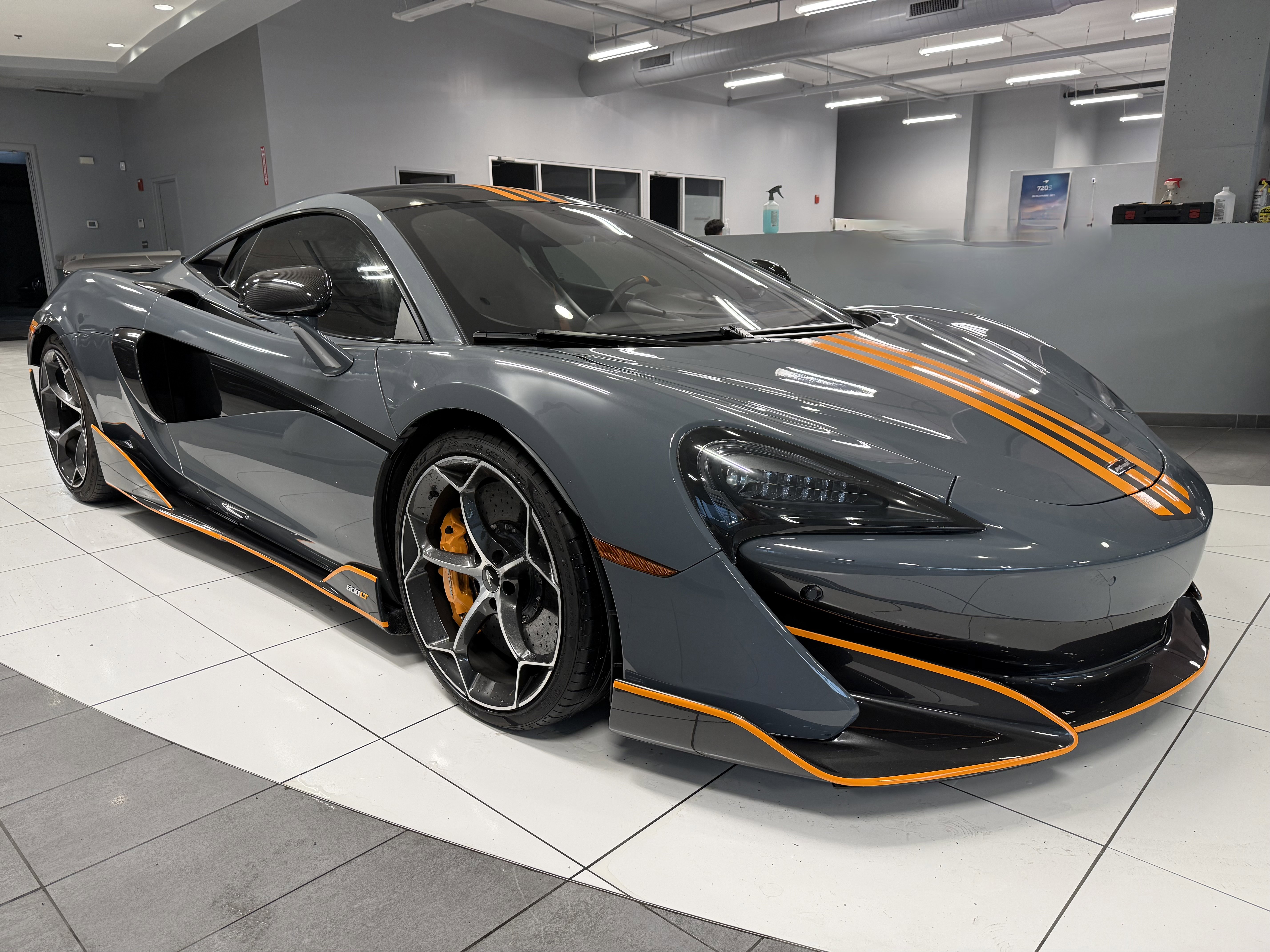 Used 2019 McLaren 600LT image 9