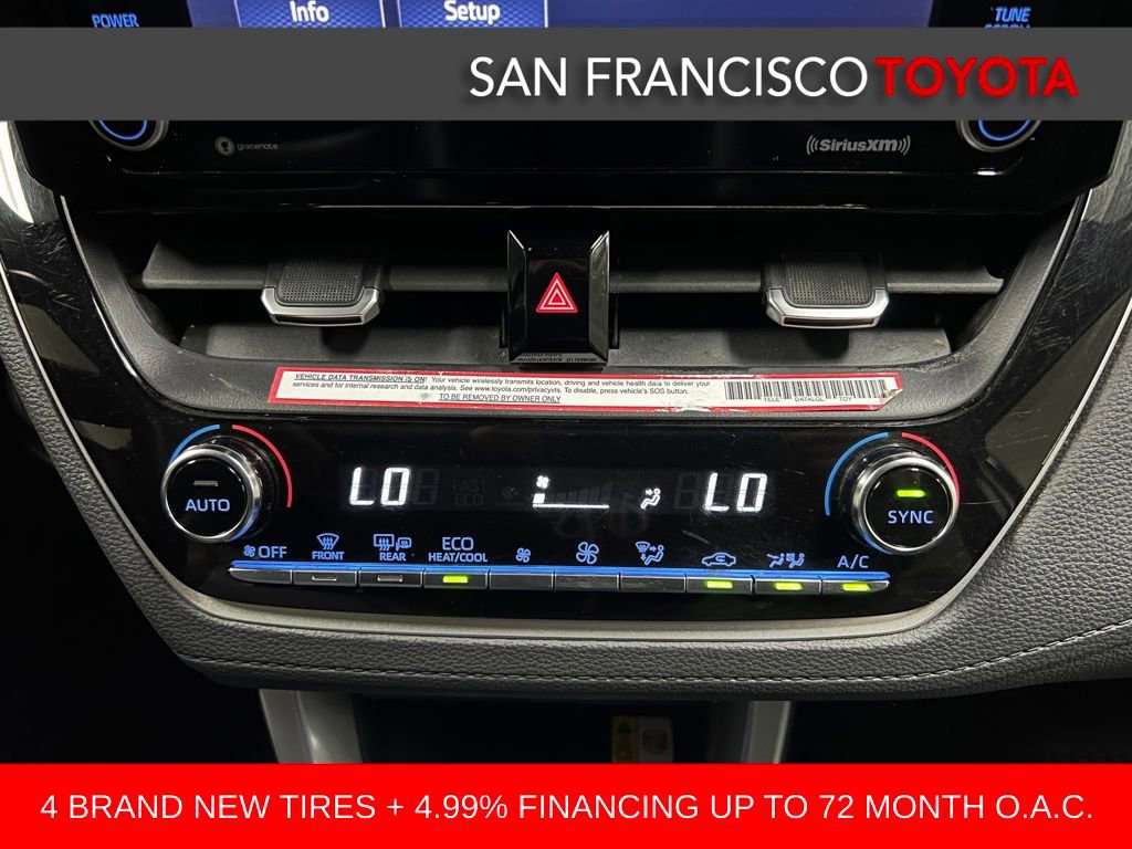 Certified 2022 Toyota Corolla Cross XLE image 28