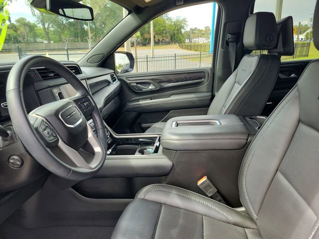 Used 2023 GMC Yukon Denali AWD/4WD image 13
