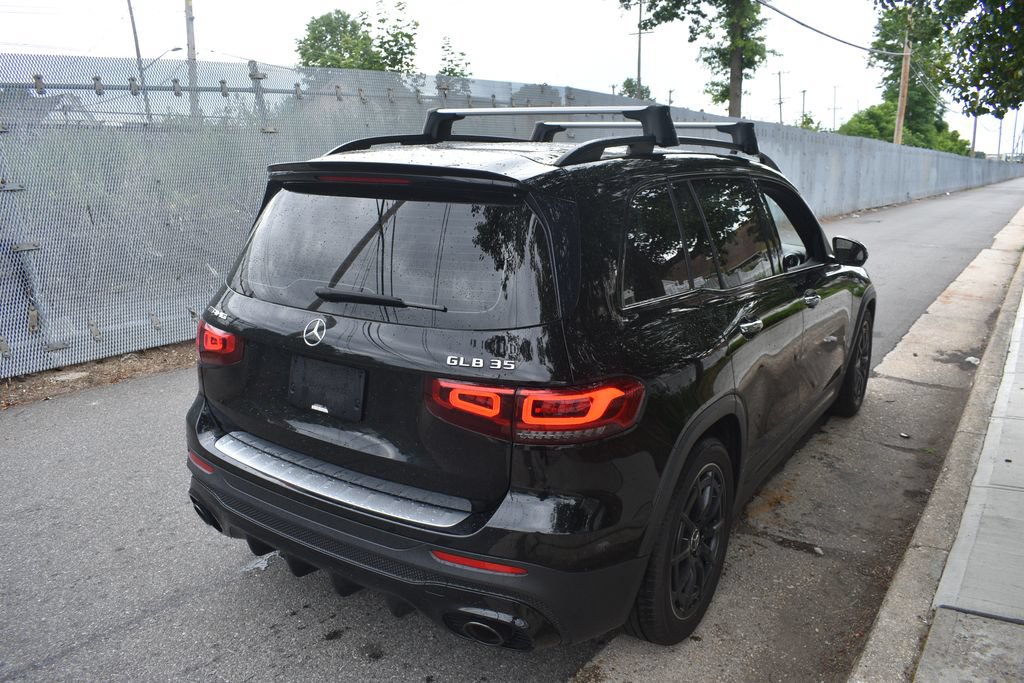 Used 2022 Mercedes-Benz GLB 35 AMG 4MATIC image 6