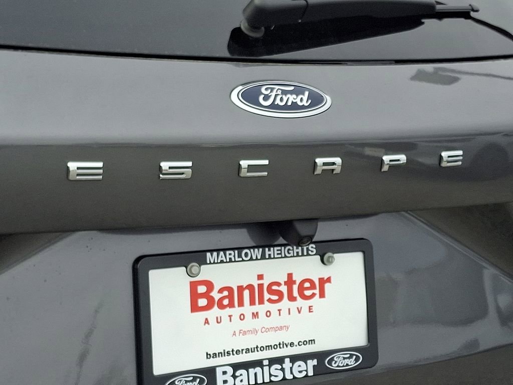 New 2026 Ford Escape Platinum w/ Premium Technology Package image 11