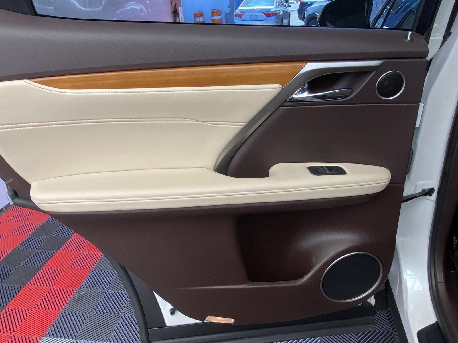 Used 2019 Lexus RX 350 AWD w/ Navigation Package image 18