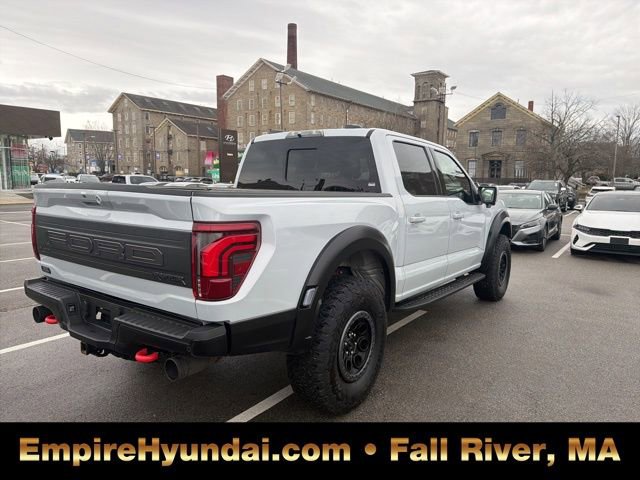 Used 2025 Ford F150 Raptor image 4