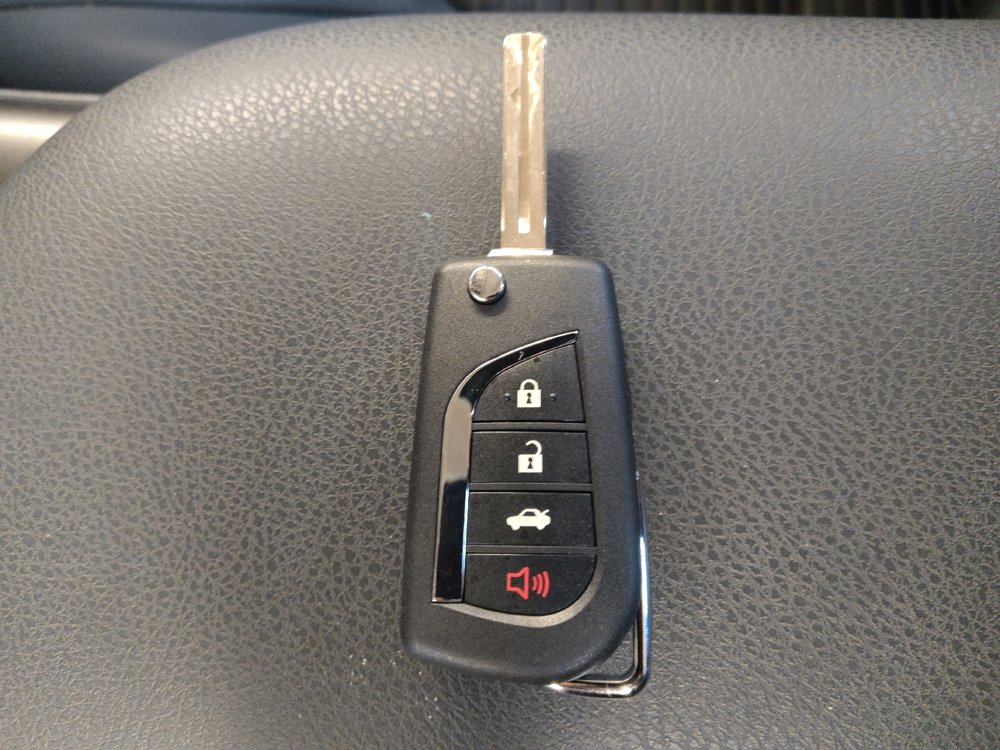 Used 2022 Toyota Camry SE image 32