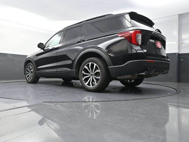 Used 2022 Ford Explorer ST-Line AWD/4WD image 35